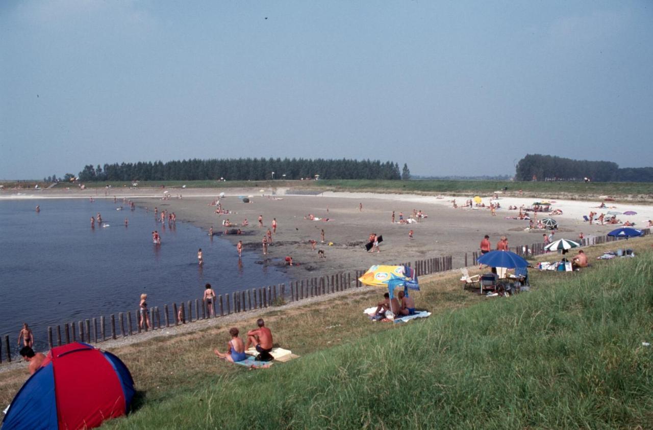 Bungalow De Pluumpot Scherpenisse Kültér fotó